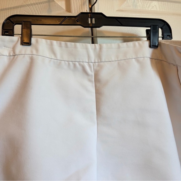 Express Classic White shortie mid rise - Picture 2 of 7